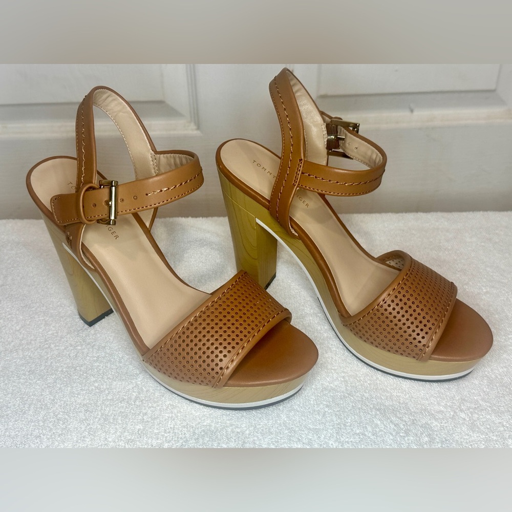 Tommy Hilfiger Nude Leather Sandals | Open Toe Block Heels